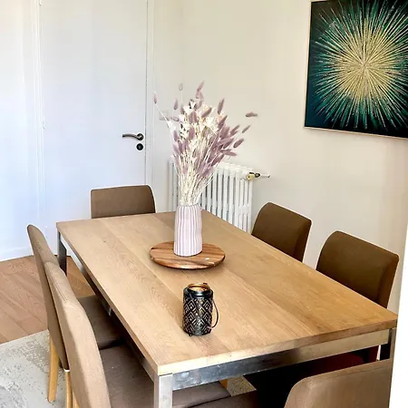 Apartment Emplacement Centre